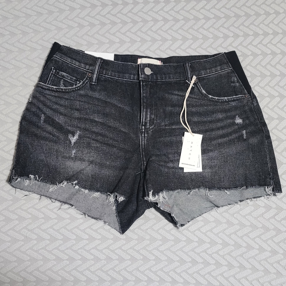 NWT: HATCH The Cutoff Maternity Short